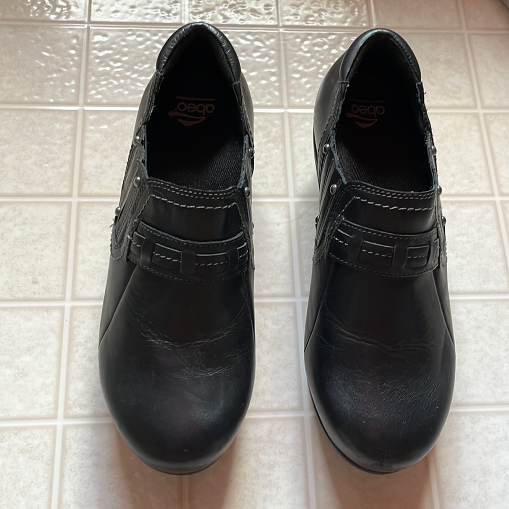 Women’s Size 8 Abeo Carina Shoes